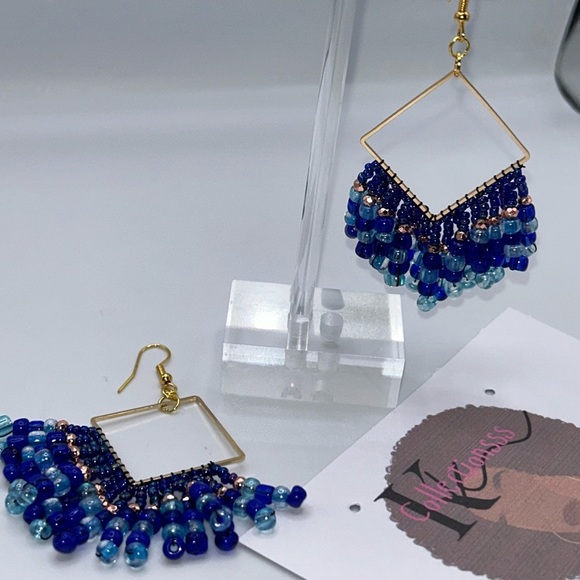 Chic Gold and Blue Beaded Earrings - Picture 4 of 4